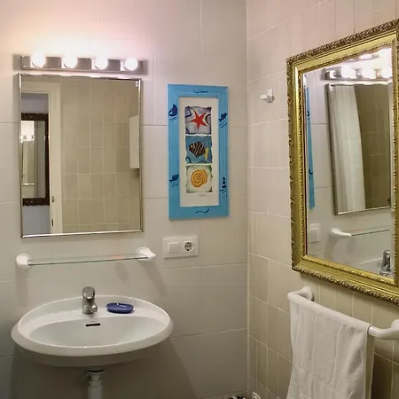 Pet Friendly In Апартаменти Тоса-де-Мар